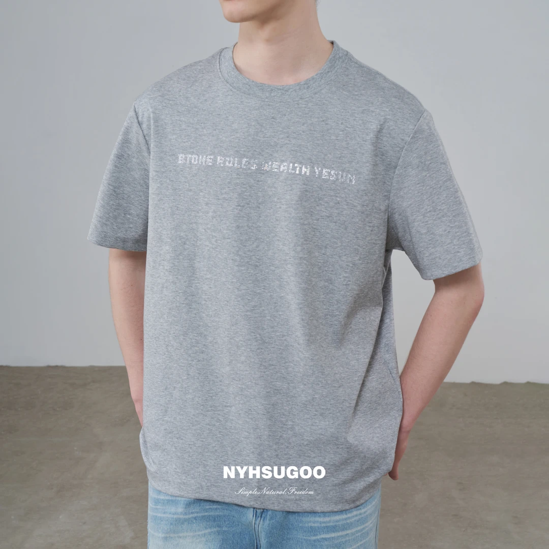 NYHSUGOO/南乙夏季新品冰感空气棉烫钻短袖男士百搭3722圆领上衣T