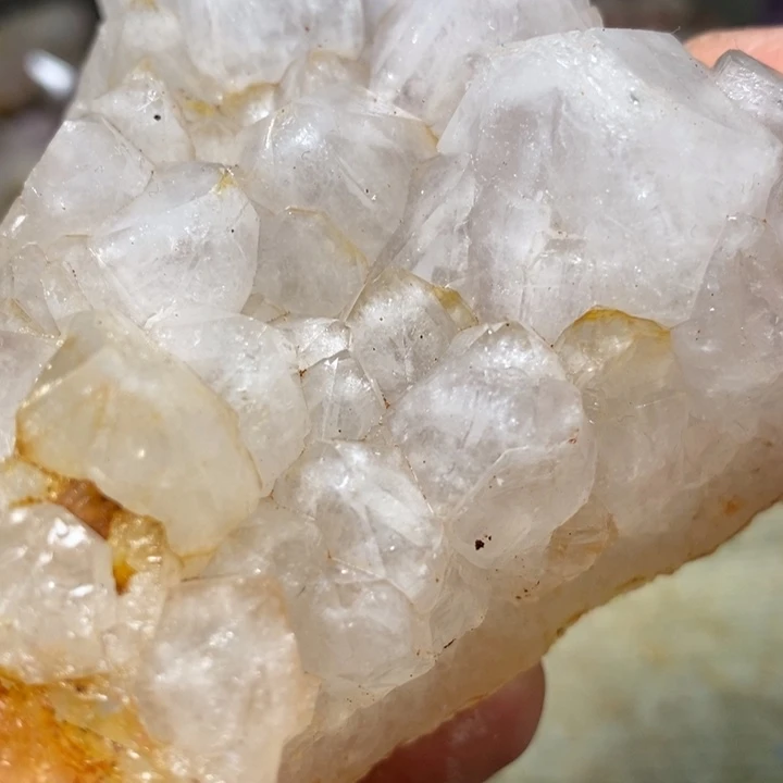 紫晶未镶嵌大型摆件（非配饰）
