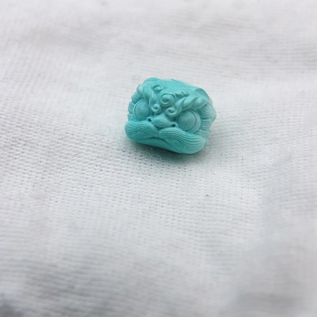 绿松石颈饰未镶嵌