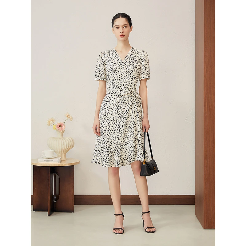 YINER音儿2025夏季新款法式收腰荷叶边樱桃连衣裙大码8C65205996