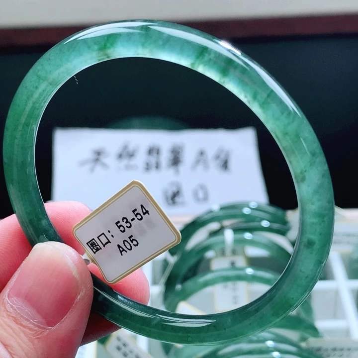 翡翠未镶嵌手镯翡翠手镯10