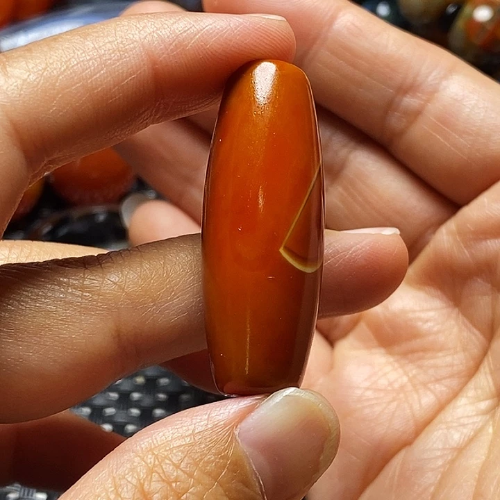 野***父玛瑙/玉髓颈饰未镶嵌