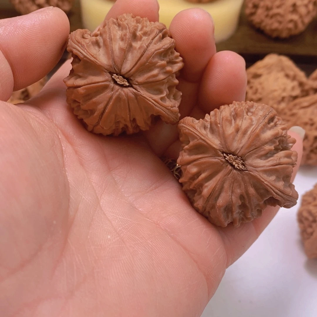 文玩核桃把件佳**航