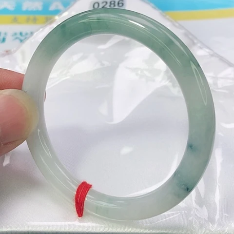 翡翠手镯未镶嵌0286号