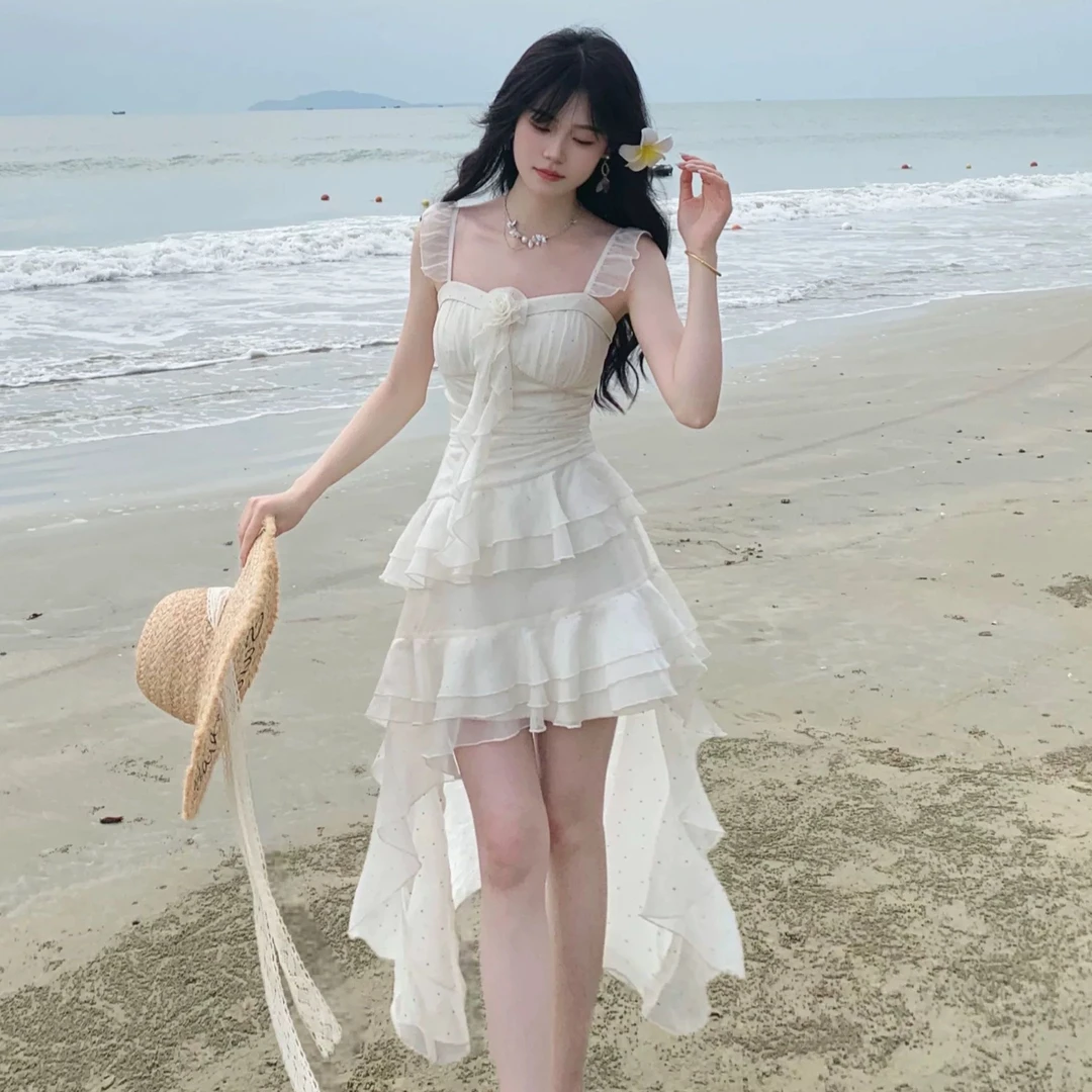 设计感小飞袖海边度假风连衣裙2025夏季新款不规则辣妹生日裙子女