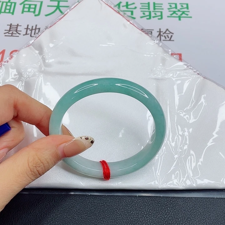 ꪋ***࿐未镶嵌手镯翡翠蓝绿