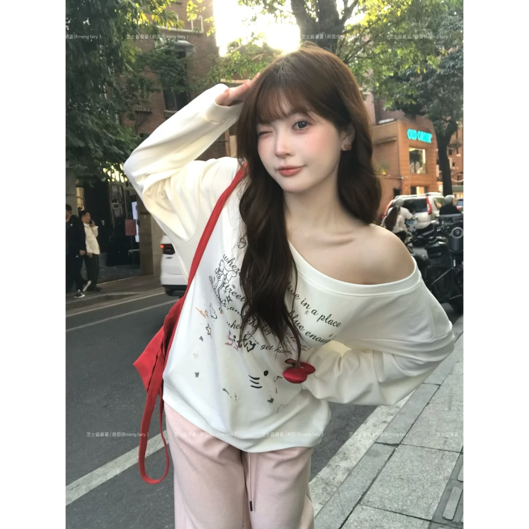 萌面侠芝士现货【甜梦凯蒂】95棉质宽松慵懒感KT猫蝴蝶结上衣6812