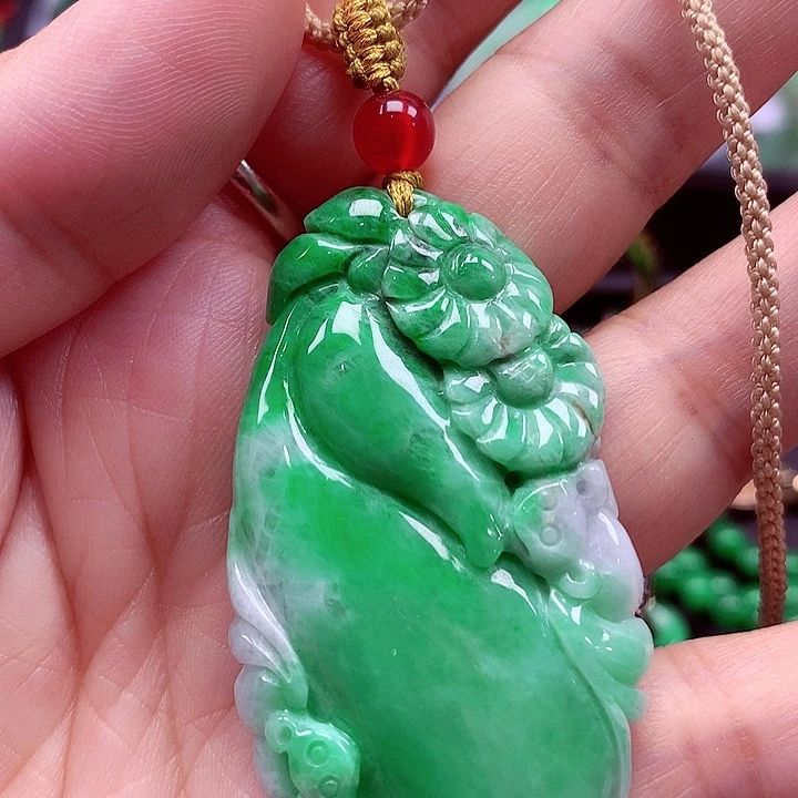 颈饰未镶嵌翡翠翡翠