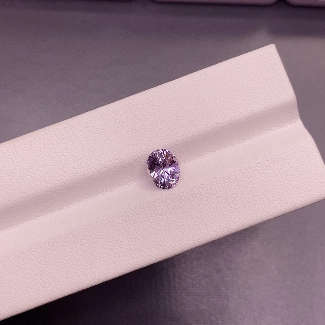 裸石蓝宝石1.55克拉 无烧