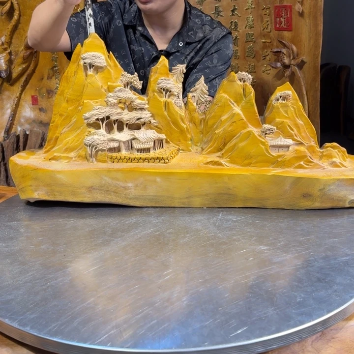 刘***叔香樟木长78厘米高36