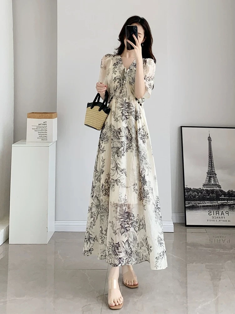【201-300】25年新款气质长裙高级茶歇法式赫本风碎花连衣裙子夏