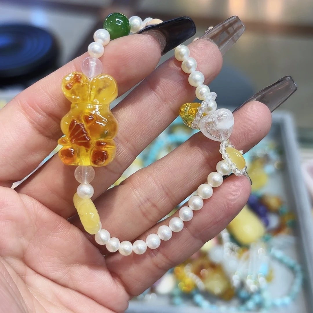 琥珀颈饰未镶嵌婉**珠琥珀