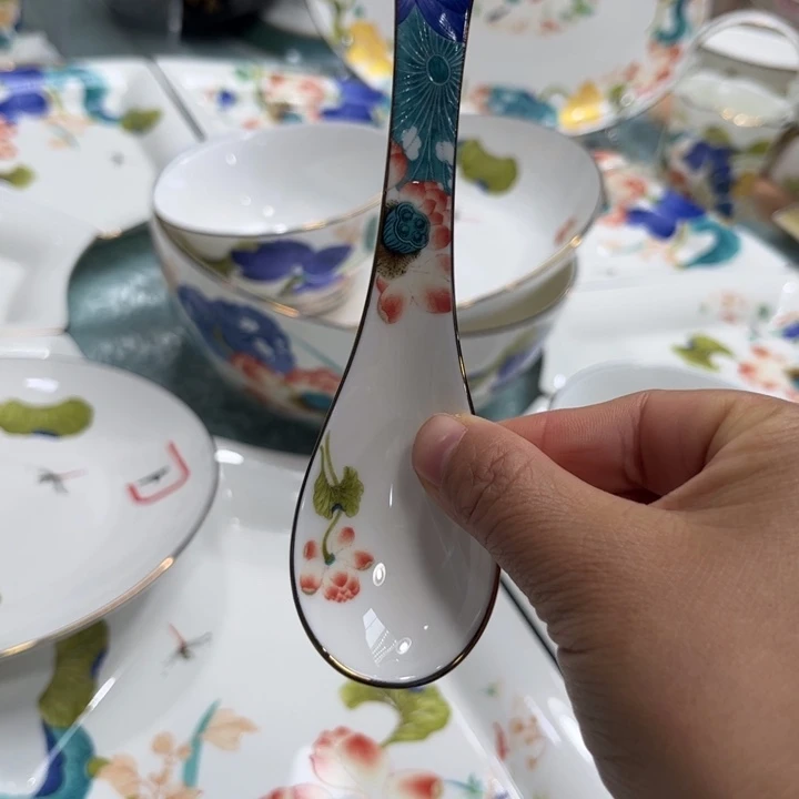 瓷片荷塘小勺八个