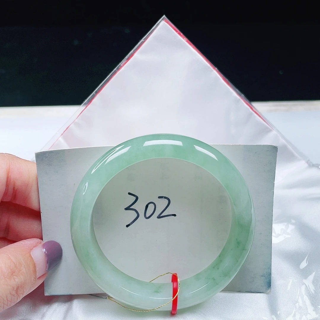 翡翠未镶嵌手镯缅甸翡翠52+