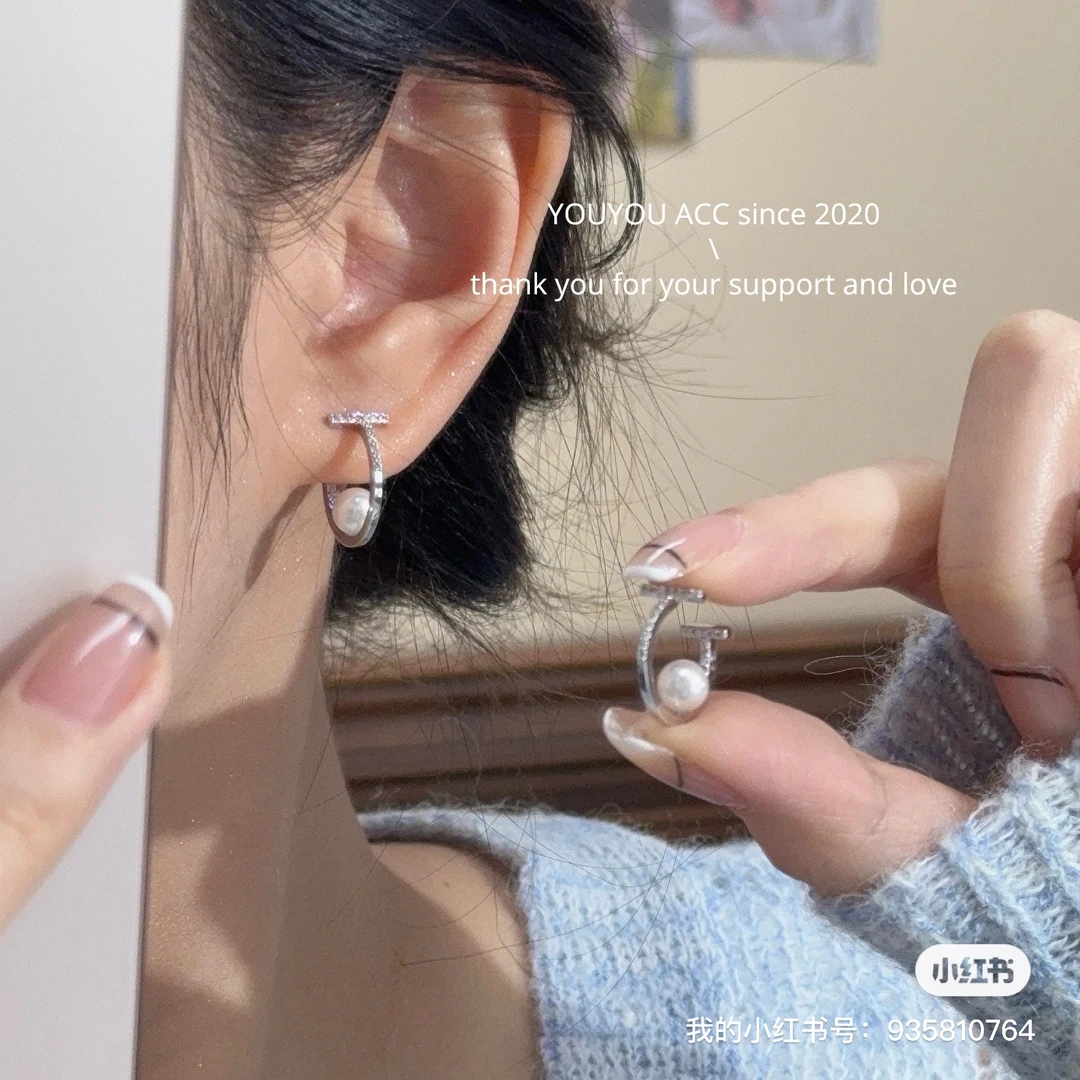 铜合金锆石耳饰 设计感耳饰百搭气质锆石耳圈小众小巧耳扣女457