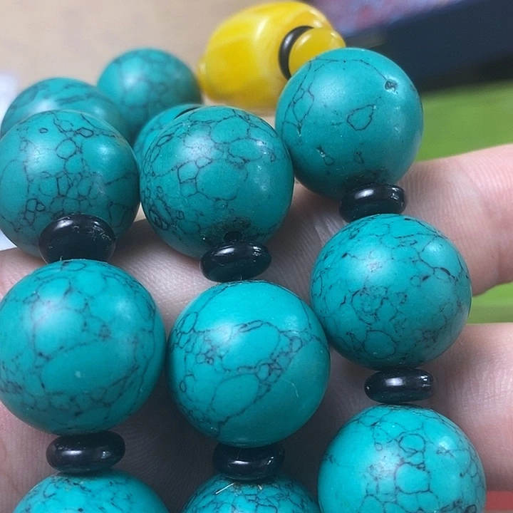 某***某如图所示所拍即所得