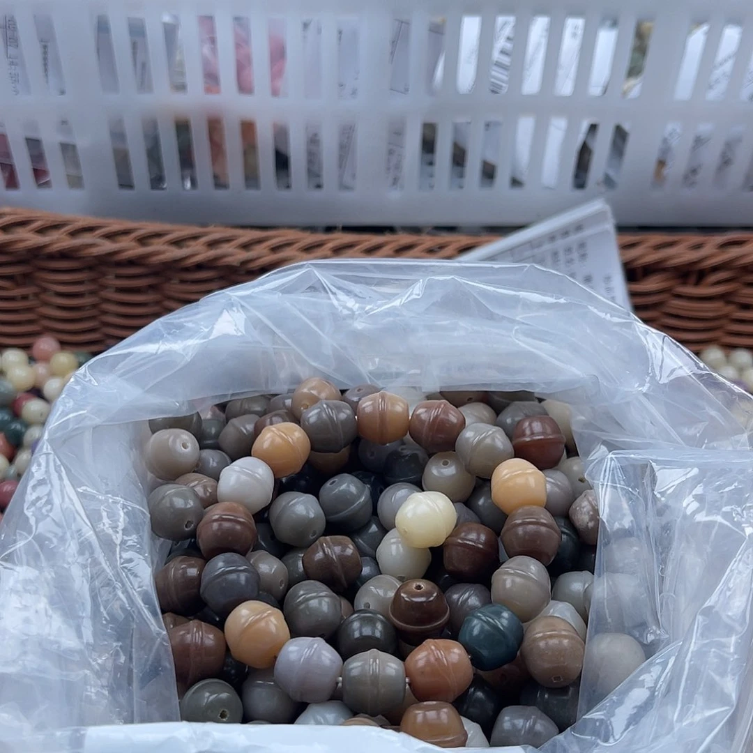 白玉菩提吊坠a微瑕12mm/20+20颗