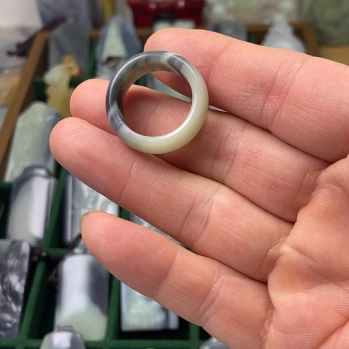 和田玉未镶嵌包链7