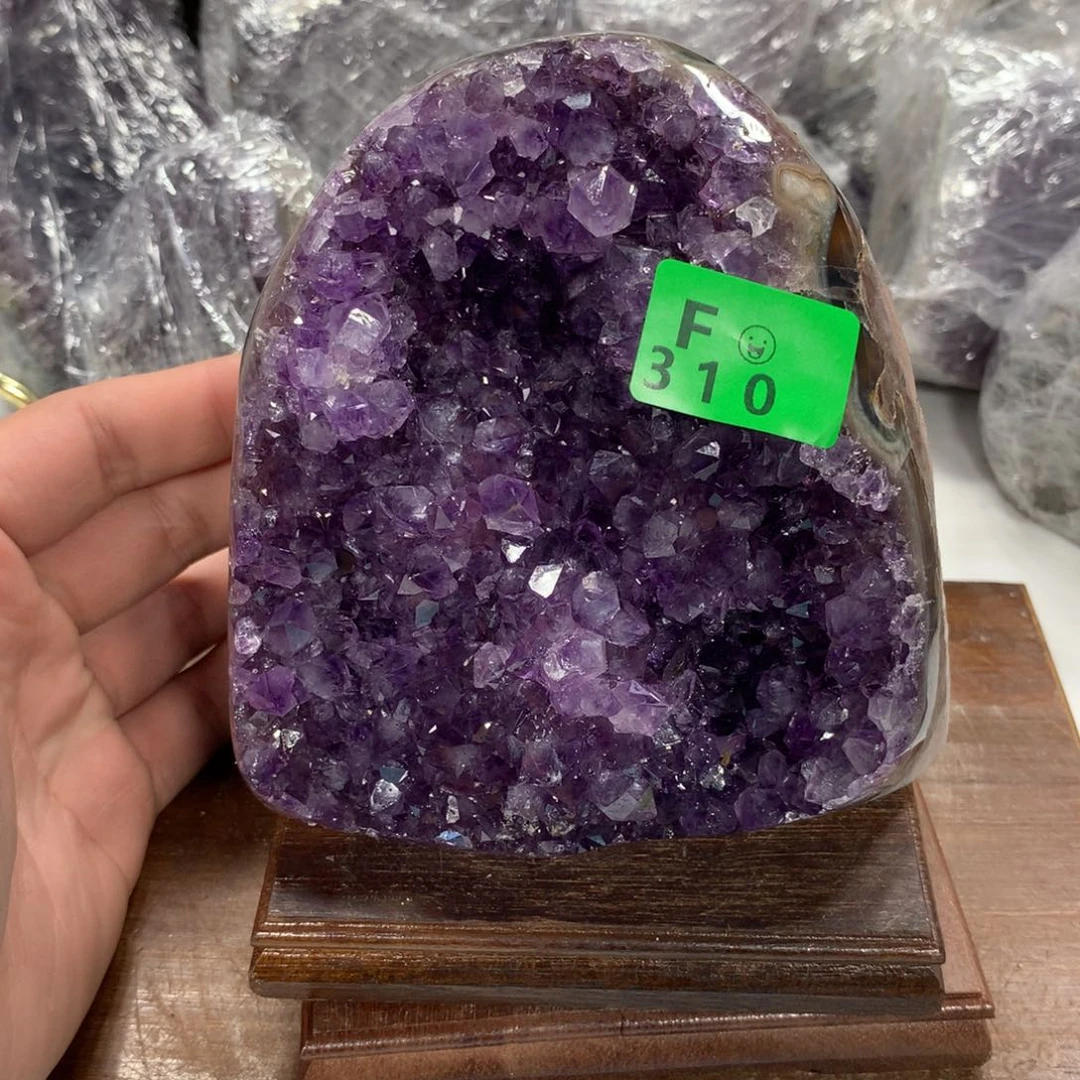 紫晶大型摆件（非配饰）未镶嵌