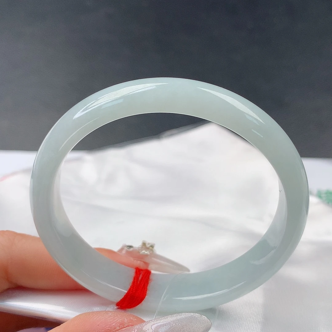 翡翠手镯未镶嵌88贵妃56