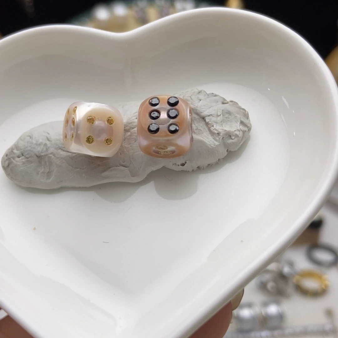 未镶嵌淡水珍珠画框炫彩淡水珍珠骰子
