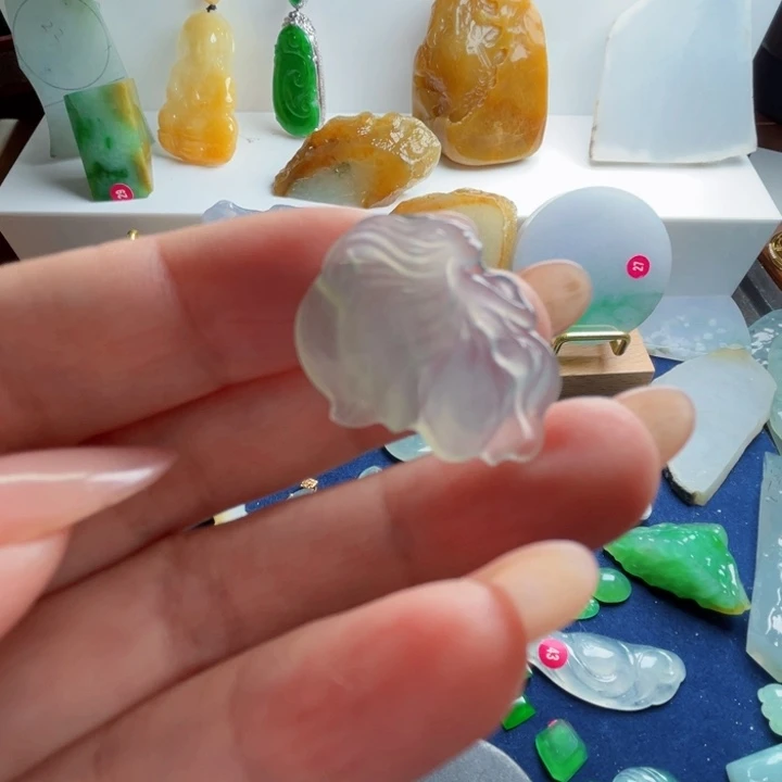 翡翠未镶嵌颈饰天然翡翠