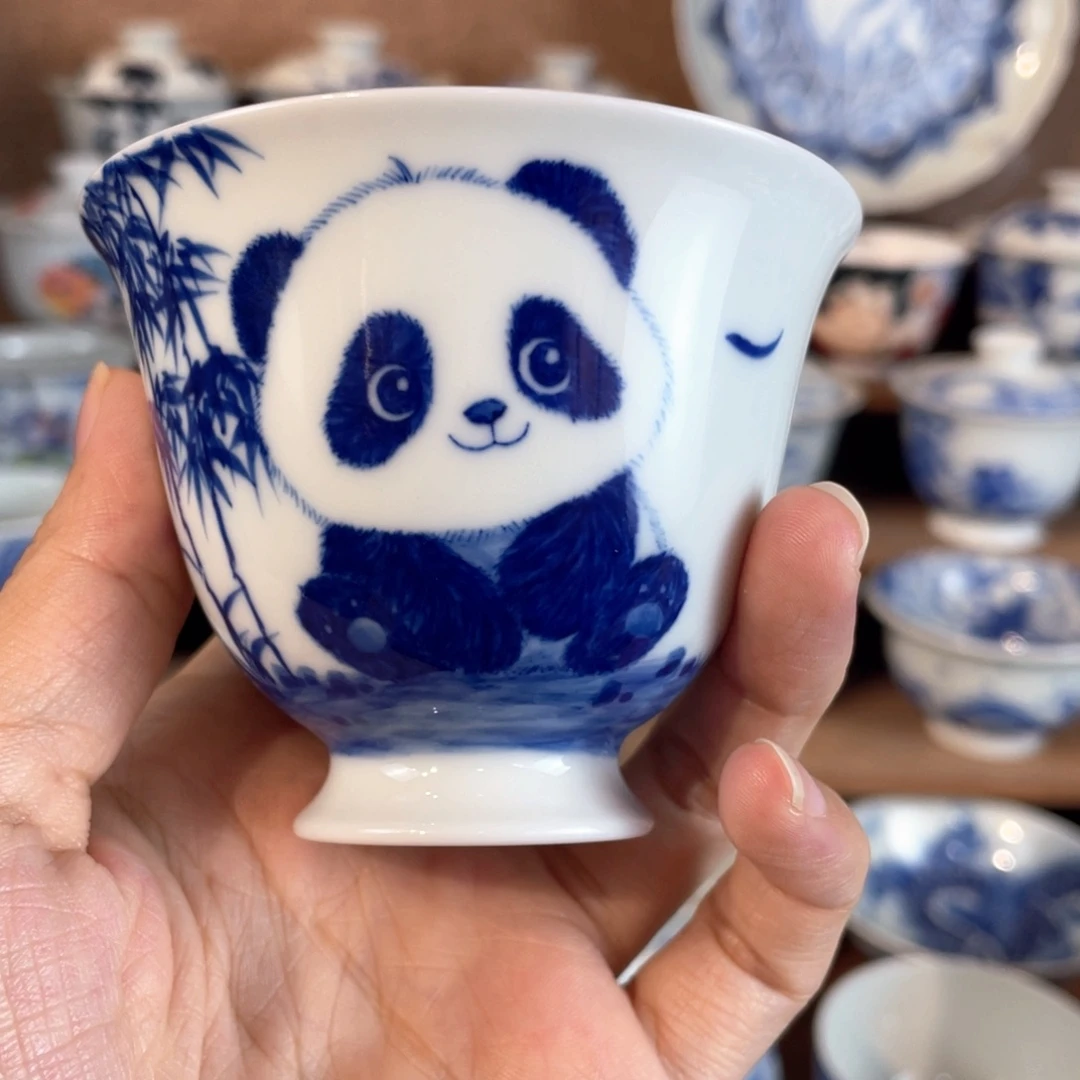 泥藝瓷梦熊猫高足杯