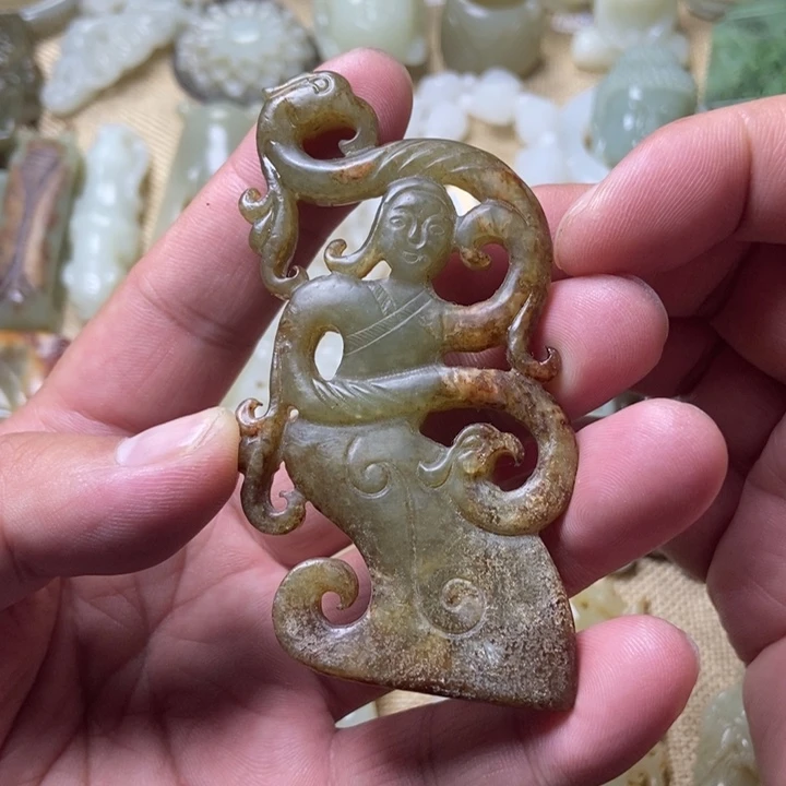 和田玉未镶嵌挂件