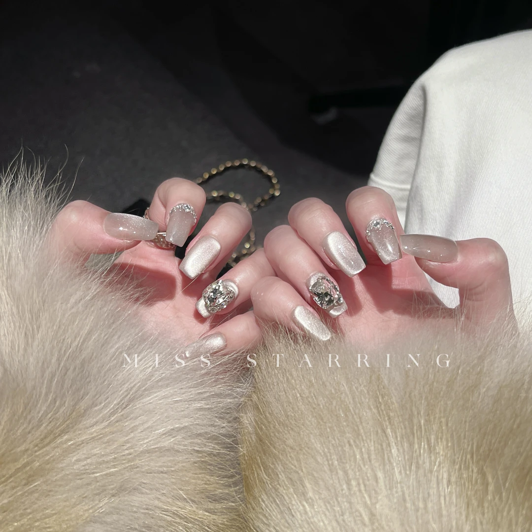 【星河】主角小姐纯手工设计穿戴甲 冰透猫眼爆闪水晶钻超显白