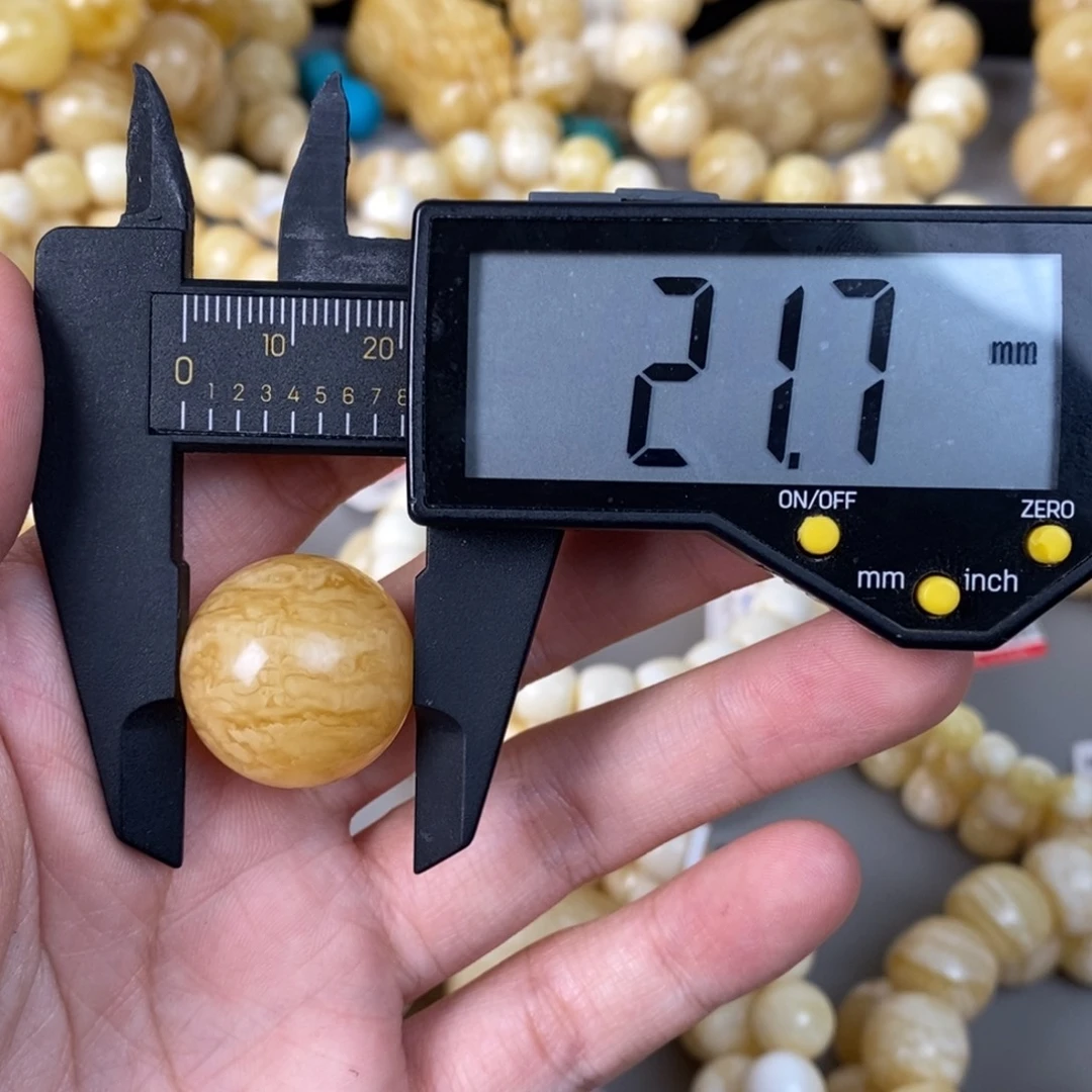 蜜蜡未镶嵌珠宝奇石5.8g