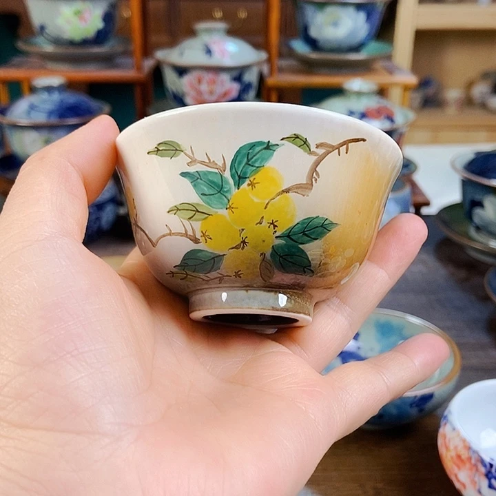瓷片手工制作工艺精湛等