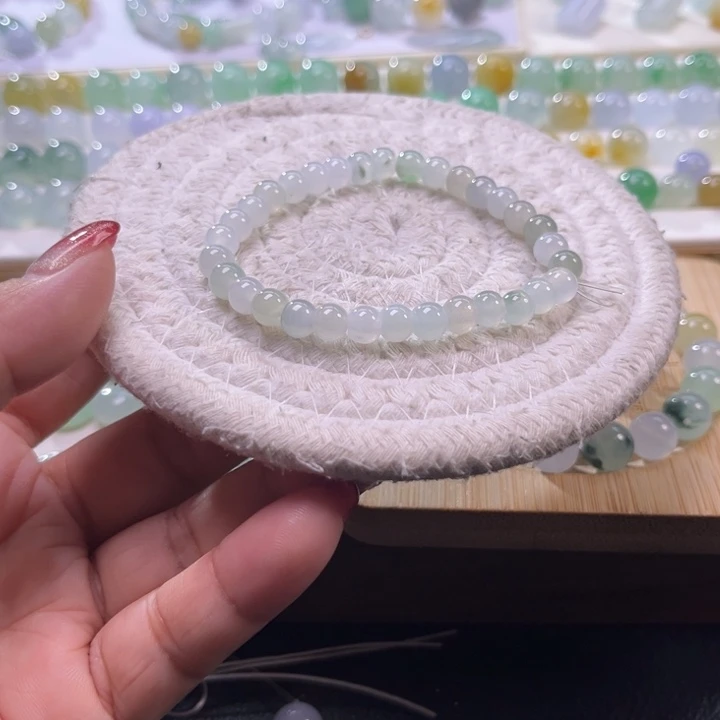翡翠散珠9.0鼓珠串