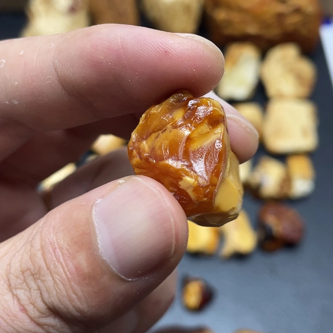 未镶嵌定制琥珀定制