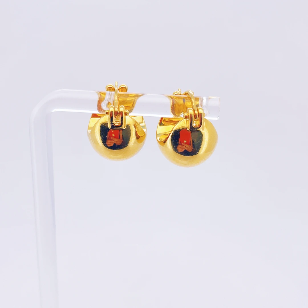 足金999黄金光面松果金耳扣3.92-