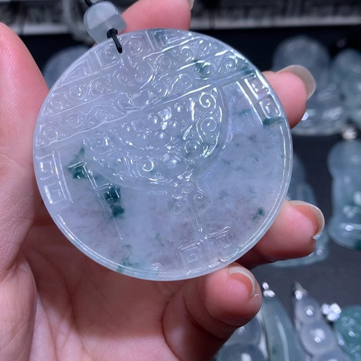 翡翠未镶嵌颈饰缅甸翡翠A货