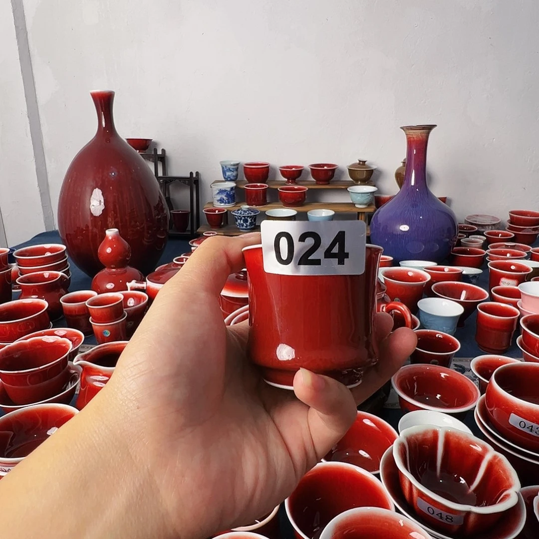 顿***道景德镇陶瓷郎红微瑕