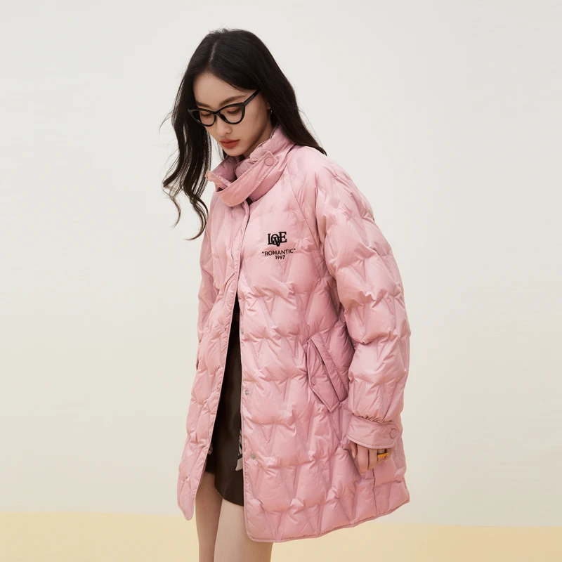 XG雪歌羽绒服XI406026A416树莓粉中长款保暖宽松休闲女士外套