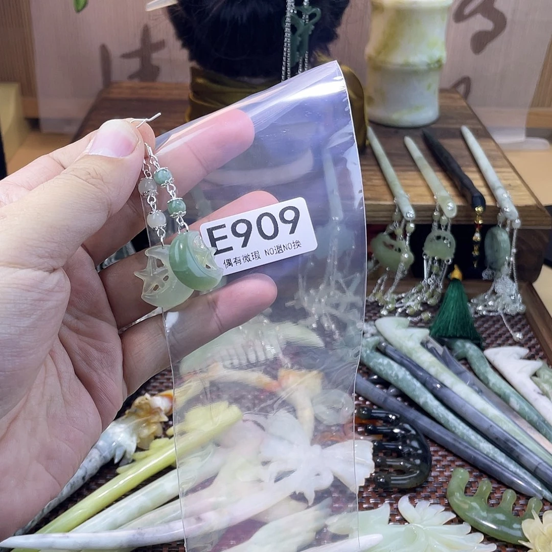 蛇纹石玉发饰银S925镀金镶嵌蝶