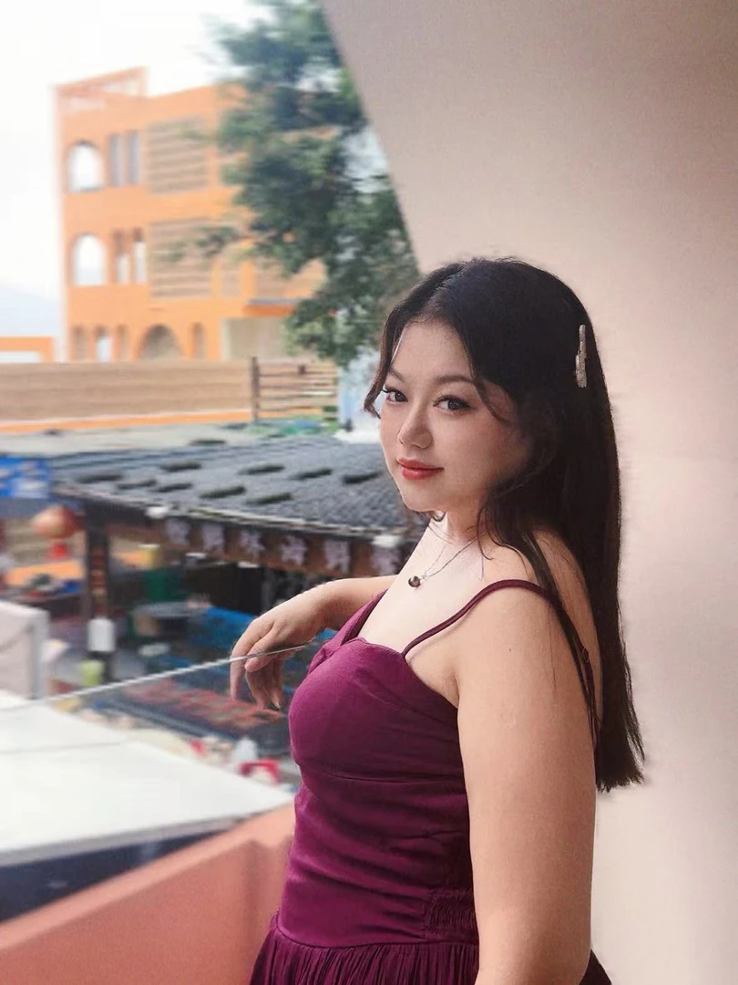 2025 新款时尚女包轻奢休闲便携h头