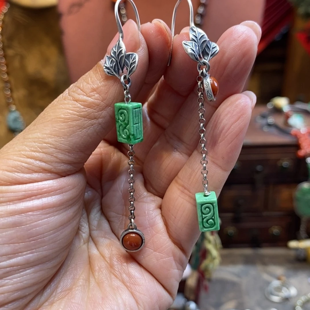 翡翠吊坠(赠链)未镶嵌