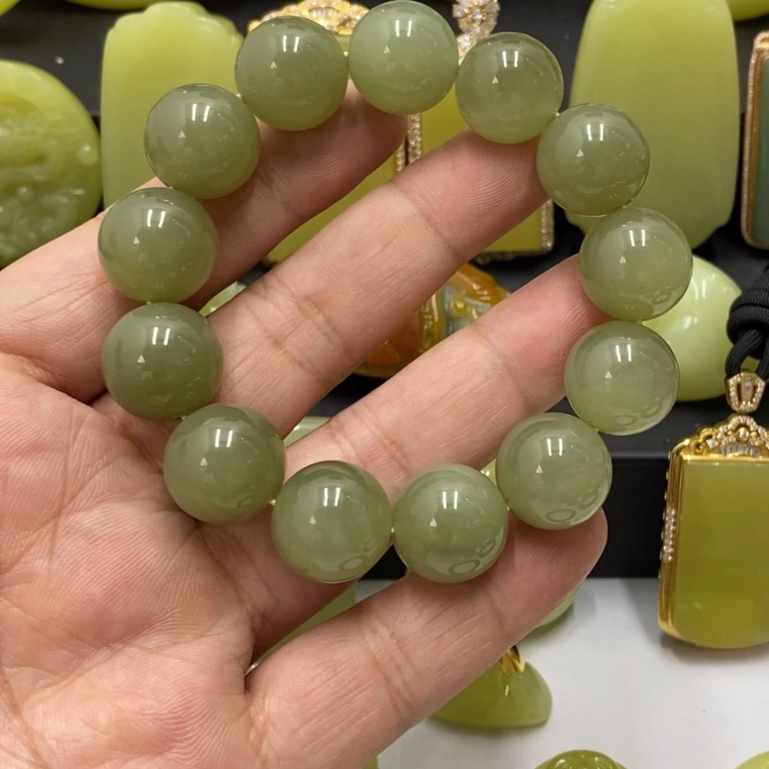 未镶嵌手链和田玉（黄玉）