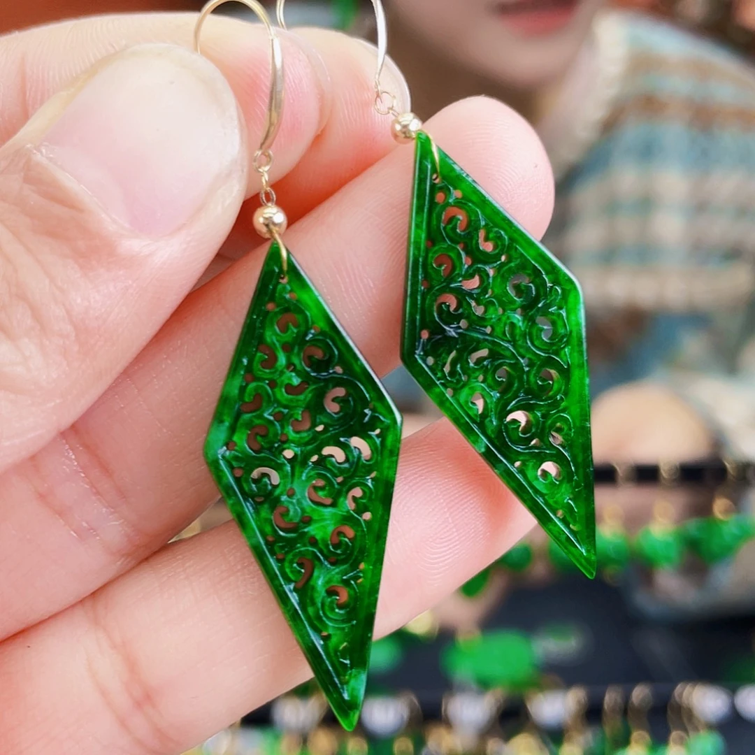 翡翠18K金镶嵌耳饰