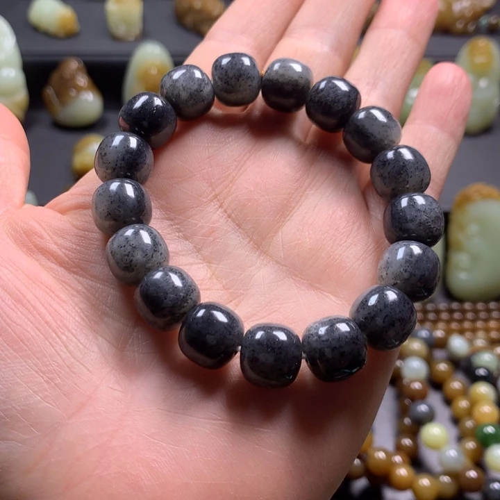 和田玉未镶嵌手串