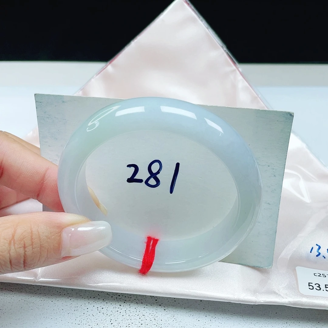 翡翠未镶嵌手镯 正圈53+