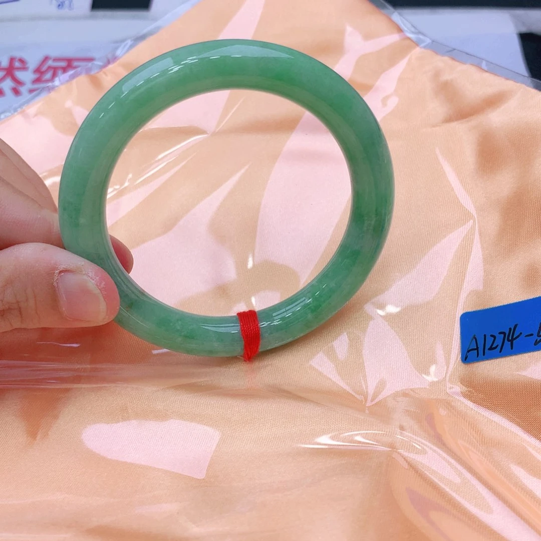 未镶嵌手镯翡翠翡翠