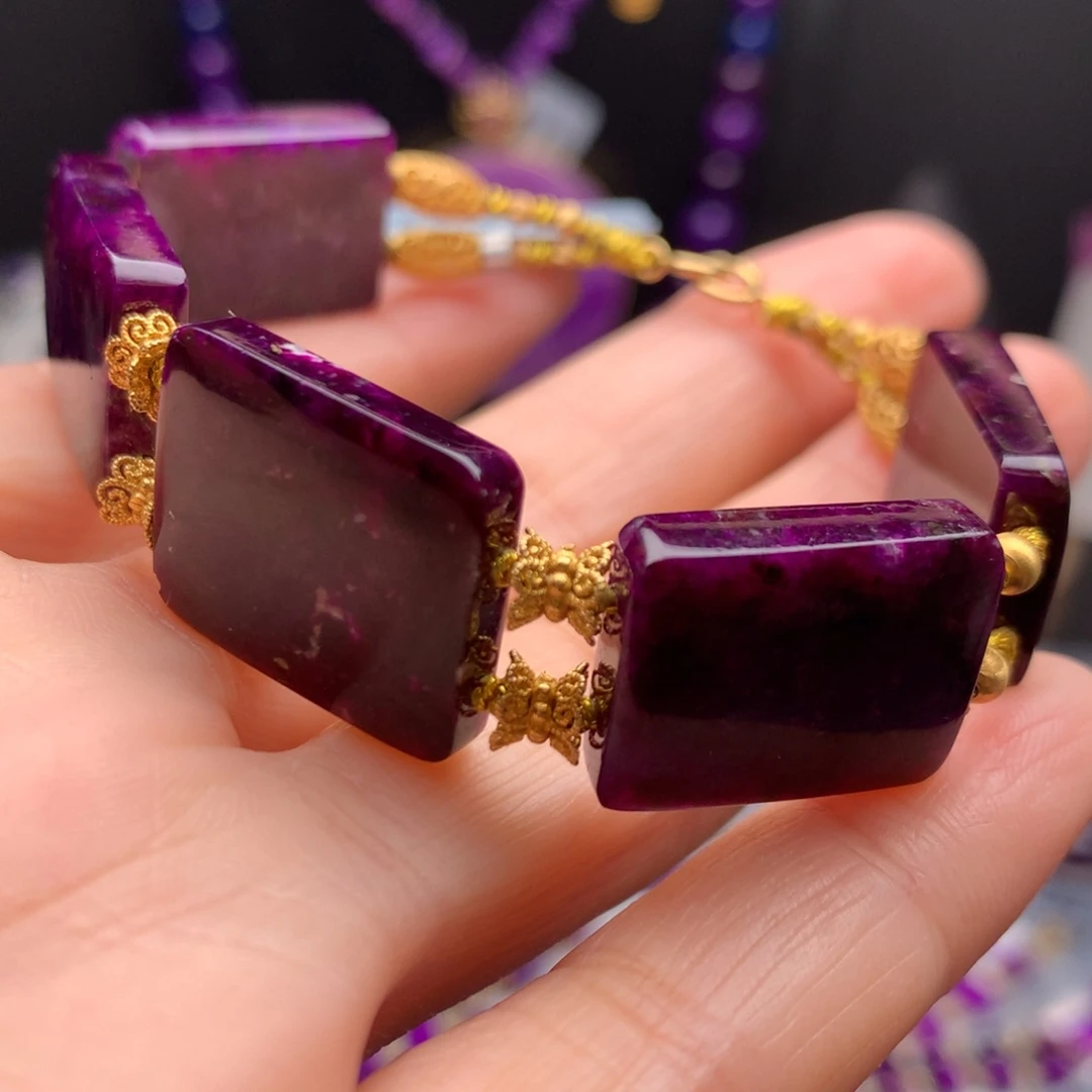 苏纪石（舒俱来）18K金镶嵌手牌