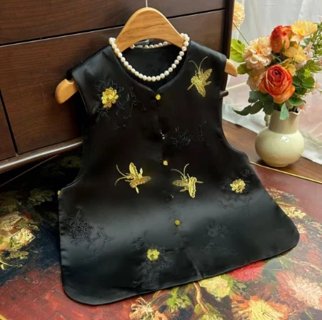 新中式国风马甲重工小金蝶刺绣双面双穿坎肩春秋款女士绣花外搭