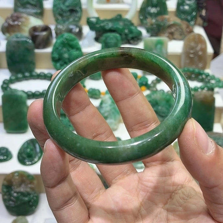 独山玉未镶嵌手镯57圈口