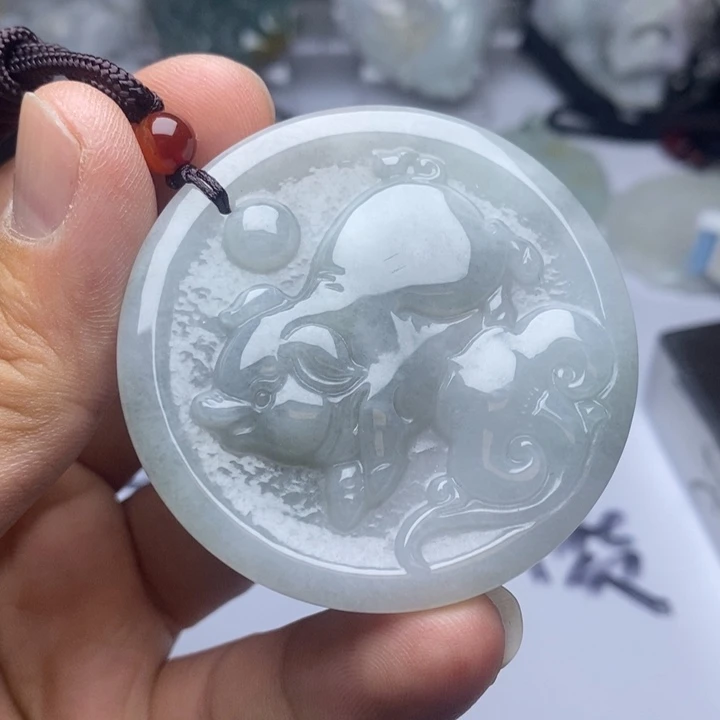 翡翠未镶嵌颈饰翡翠