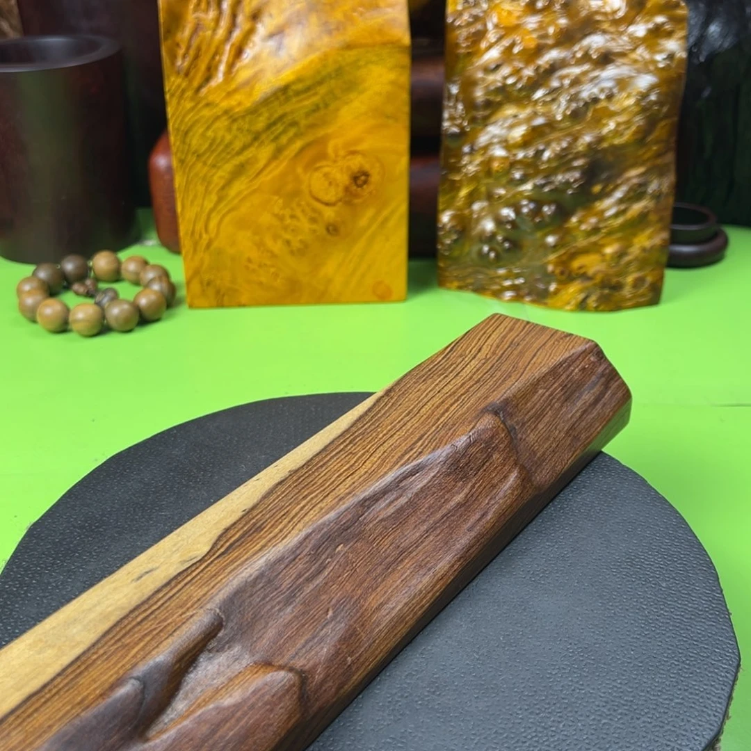 大果紫檀（缅甸花梨）醫*